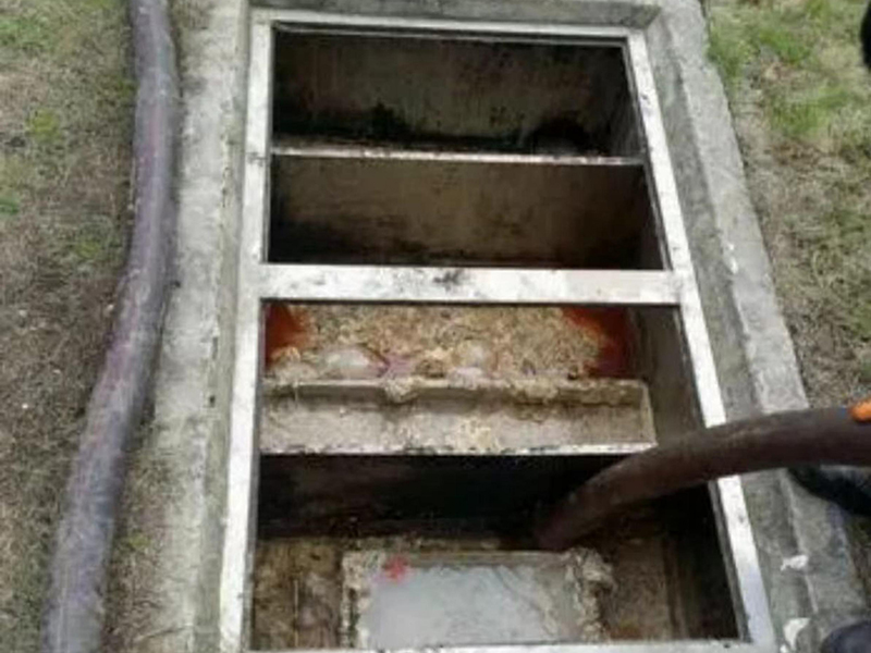 张家川隔油池清理